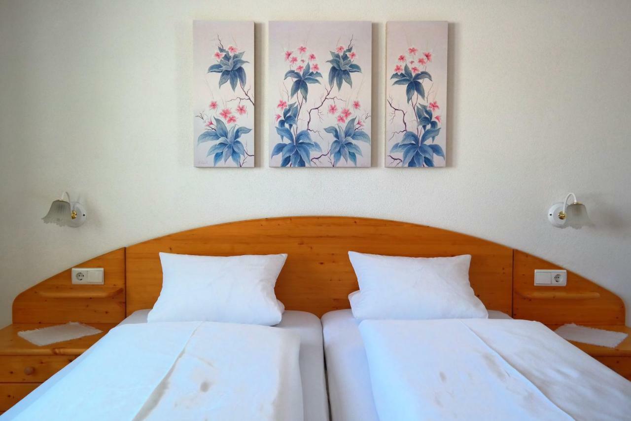 Gastehaus Hosp Apartment อ็อบชไตก์ ภายนอก รูปภาพ