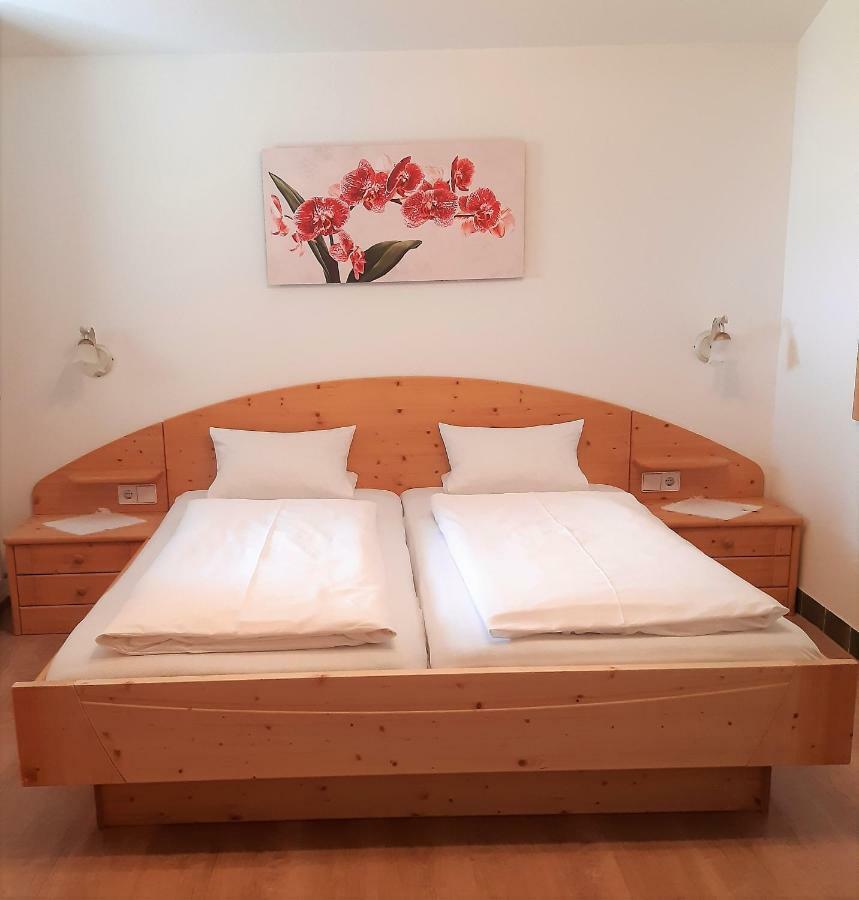 Gastehaus Hosp Apartment อ็อบชไตก์ ภายนอก รูปภาพ